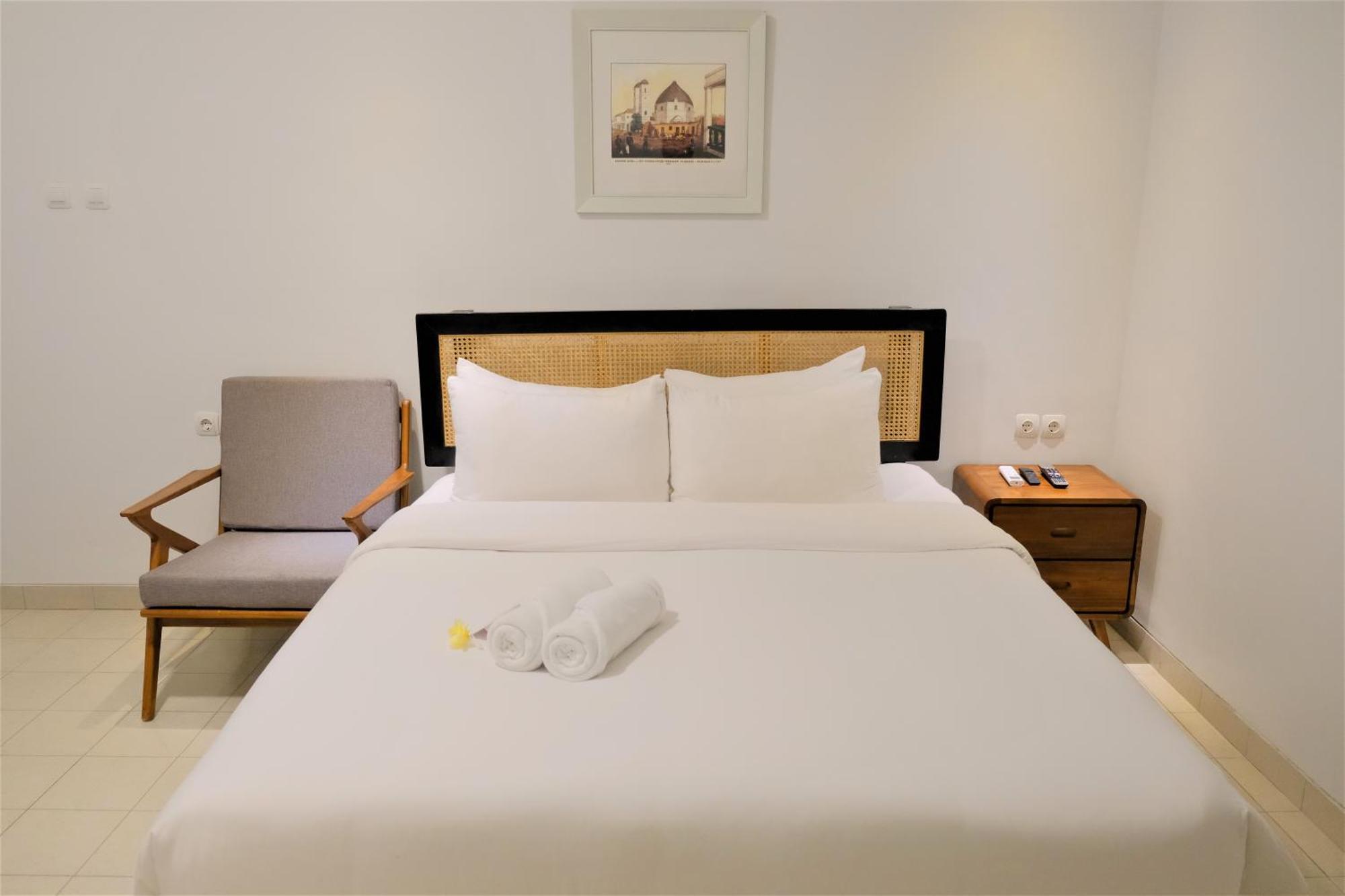 Ceria Hotel At Alun Alun Yogyakarta Room photo