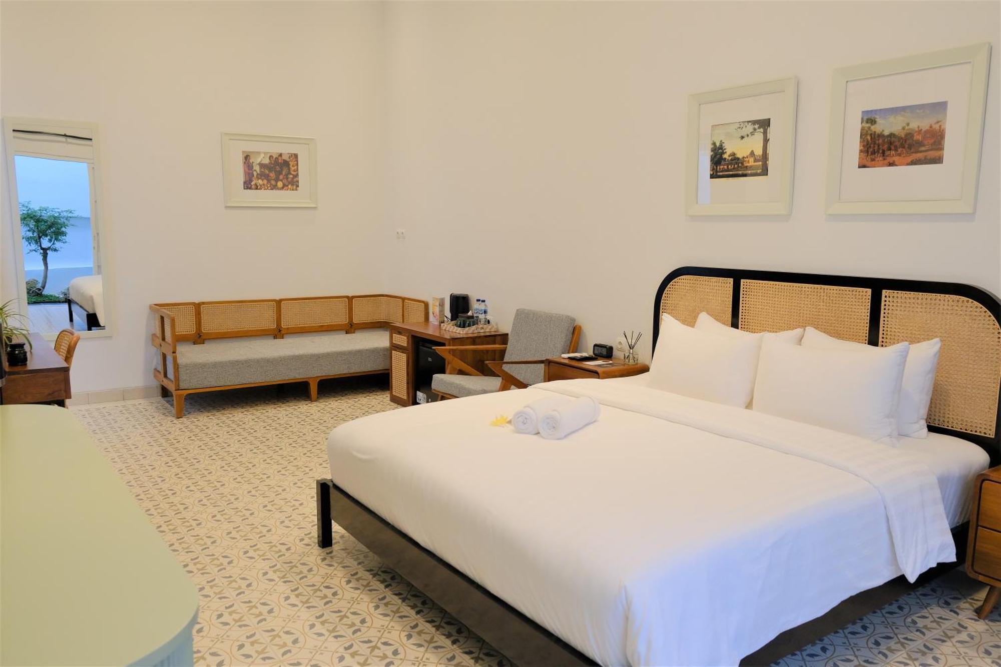 Ceria Hotel At Alun Alun Yogyakarta Room photo